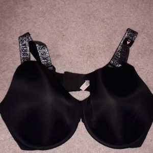 Victoria's Secret Tshirt lightly lined demi bra